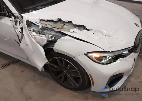 2021 BMW 3 Series M340I xDrive z USA, uszkodzony, nr VIN 3MW5U9J07M8B56090